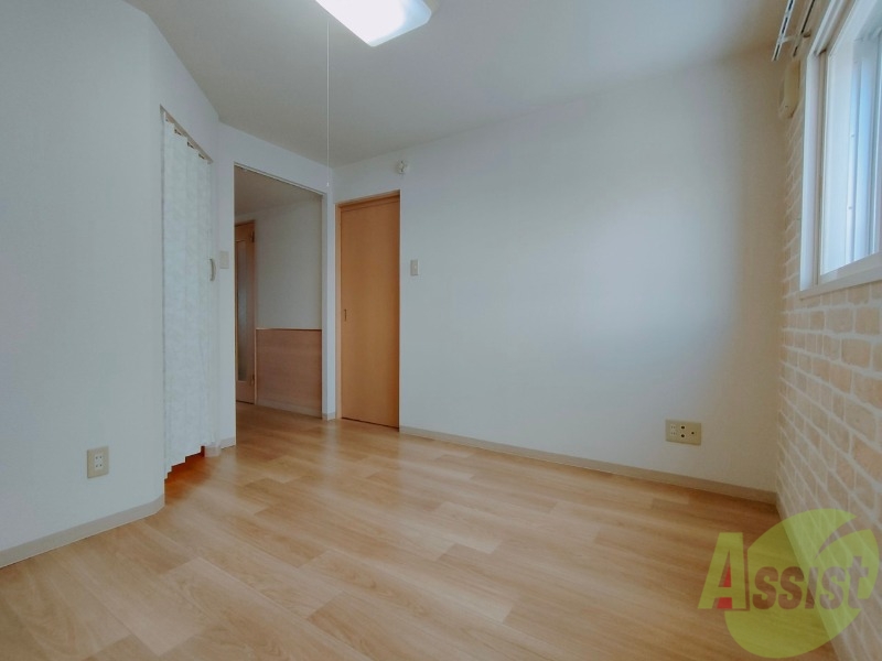 その他部屋・スペース　寝室です。部屋をどう使うかはあなた次第です！