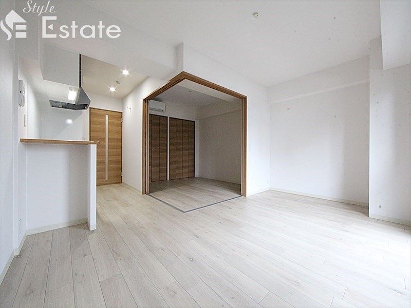 居室・リビング　内装