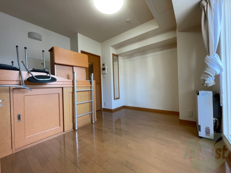 居室・リビング　広くてキレイなお部屋が広がっていて、充実した生活が送れそう。