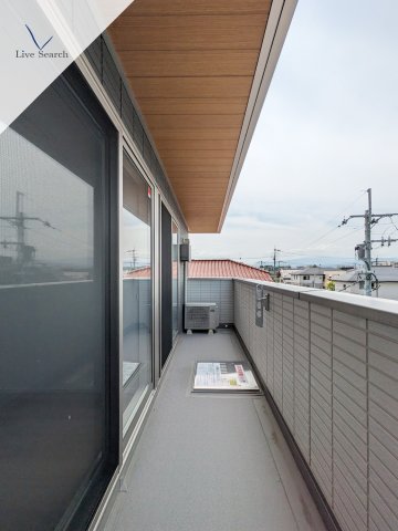 バルコニー　同シリーズ別物件の写真です