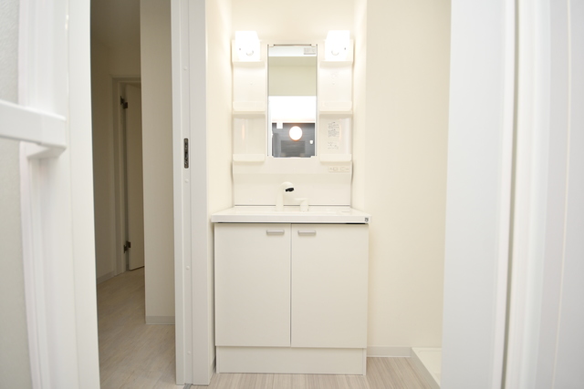 洗面設備　独立洗面台