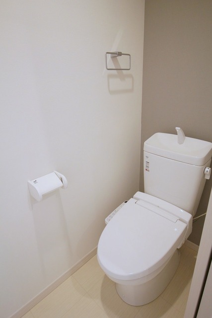 EYE’sTAKARA_内装_3