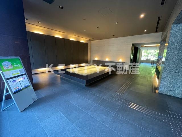 ロビー　建物の内部です