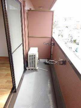 　バルコニー　ベランダ