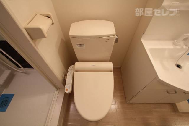 トイレ　※１０１号室内装写真参照
