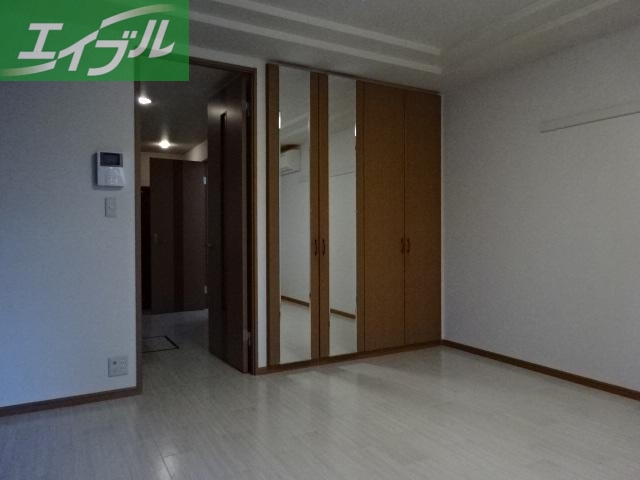 居室・リビング　洋室（照明・エアコン付き）