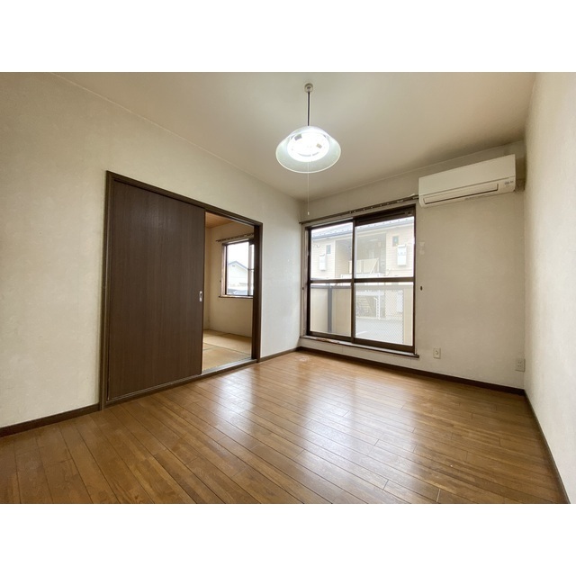 リブリー春日居A_内装_0