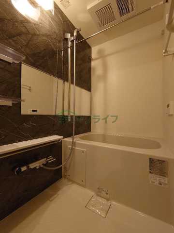 バス・シャワールーム　別部屋参考写真