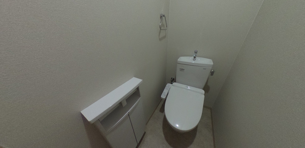 トイレ　同型タイプ