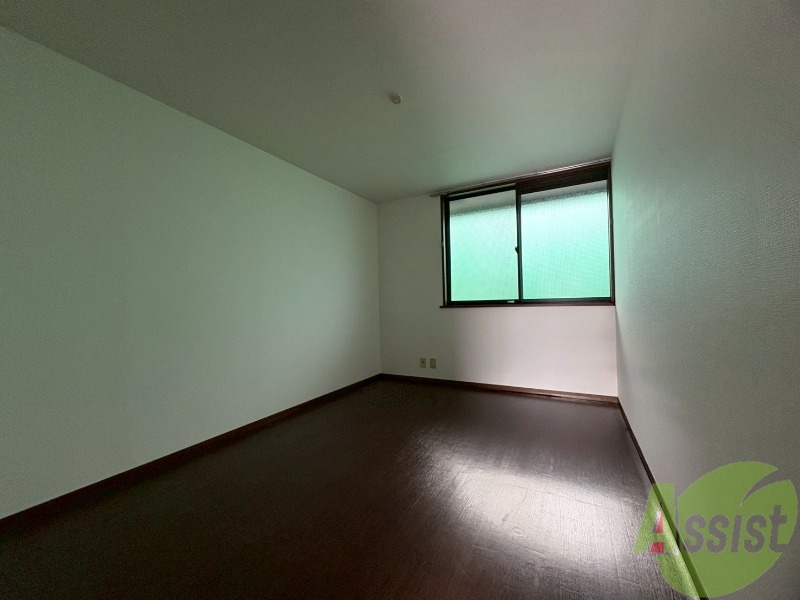 その他部屋・スペース　６帖の洋室です。寝室としておすすめです。