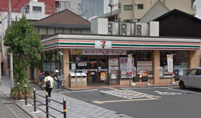コンビニ　セブンイレブン 大阪松崎町4丁目店（コンビニ）まで305m