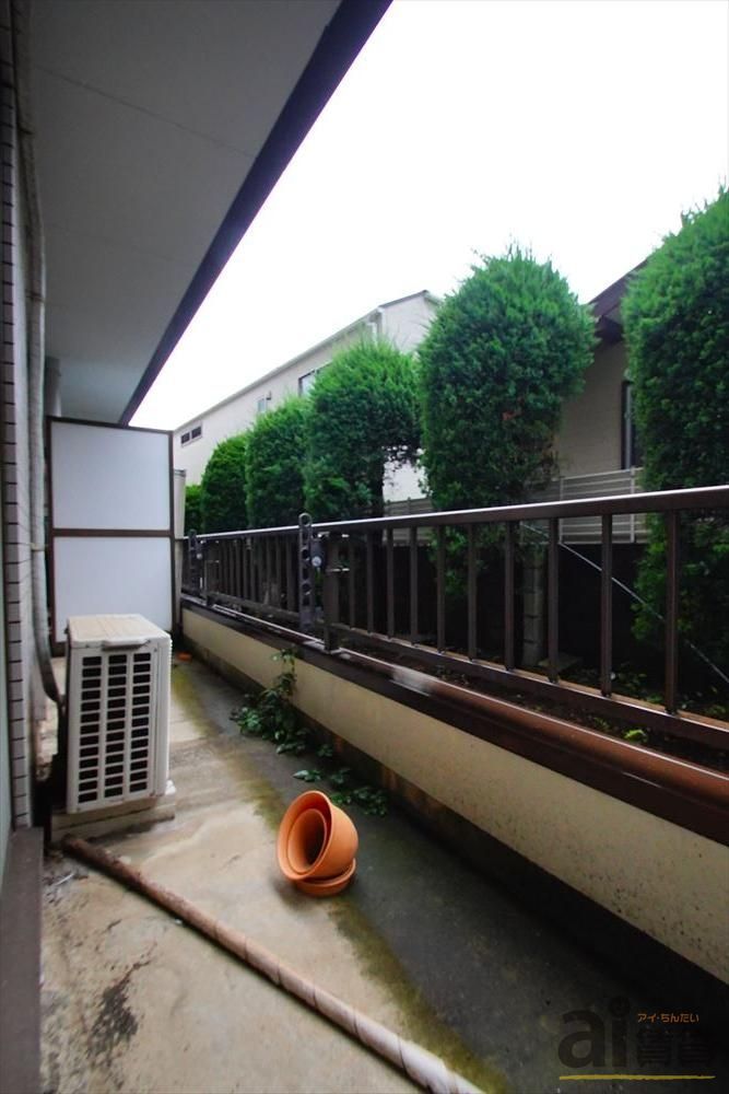 バルコニー　※同仕様写真