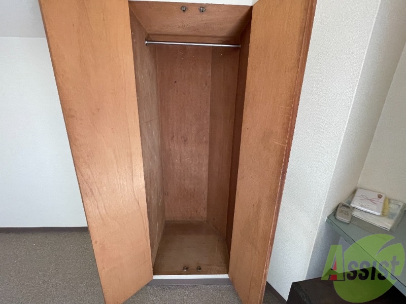 収納　収納スペースです。お洋服やお荷物はこちらへ。