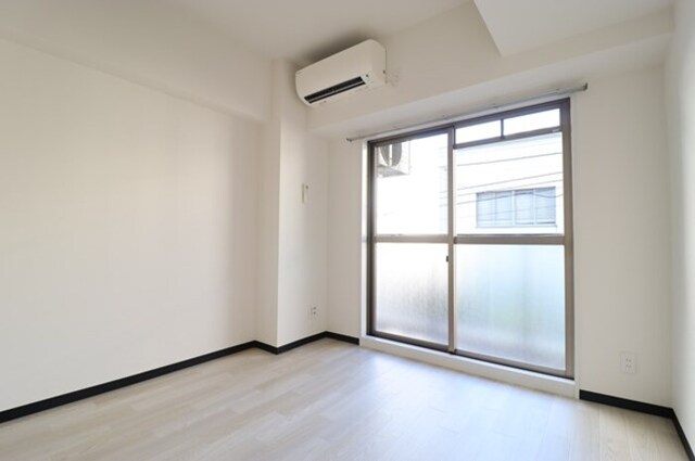 居室・リビング　洋室　５．５帖