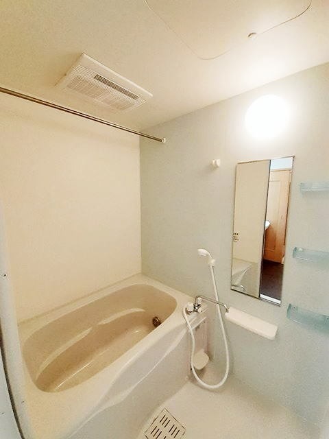 バス・シャワールーム　追い焚きできます。