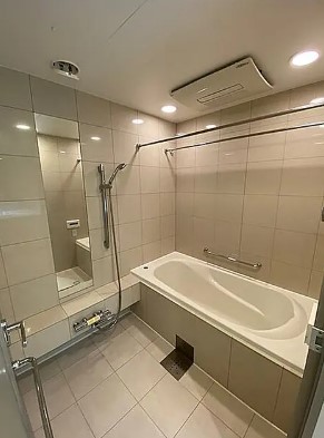 バス・シャワールーム　※別部屋参考写真