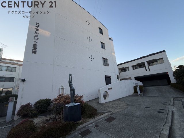 建物外観　閑静な住宅街