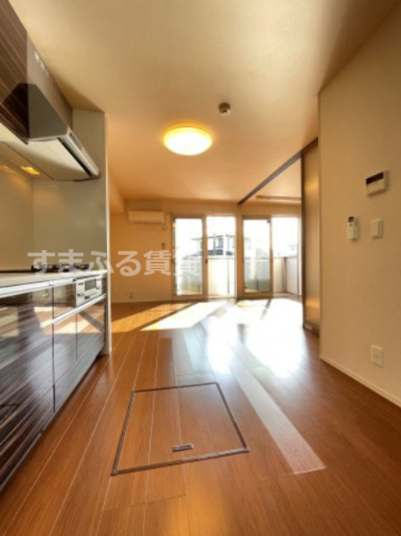 居室・リビング　同仕様