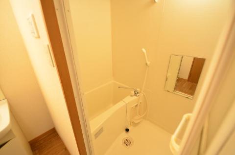 バス・シャワールーム　バス（イメージ）