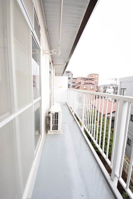 バルコニー　～今日は干すぞー～