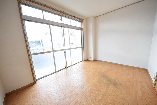 居室・リビング　～家族団欒はこちらです～