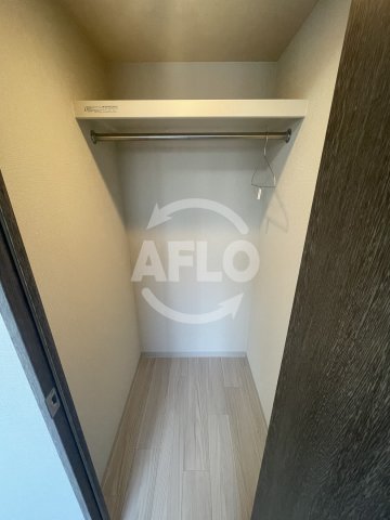 収納　クレストコート靭公園THE CLASS　ウォークインクローゼ