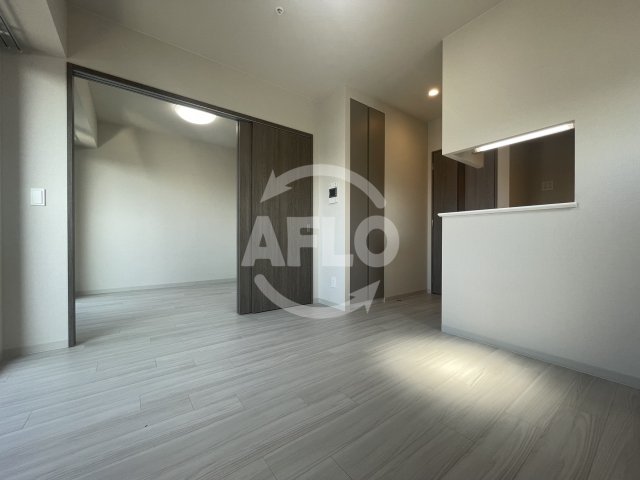 居室・リビング　クレストコート靭公園THE CLASS　リビング