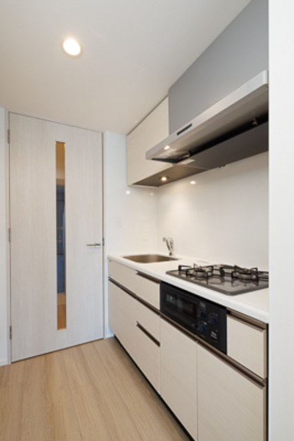 キッチン　※写真は同タイプ住戸です。