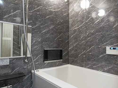 バス・シャワールーム