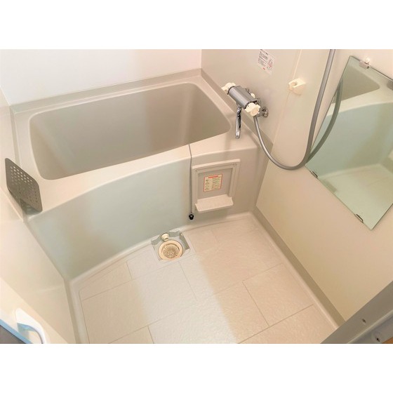 バス・シャワールーム　バス