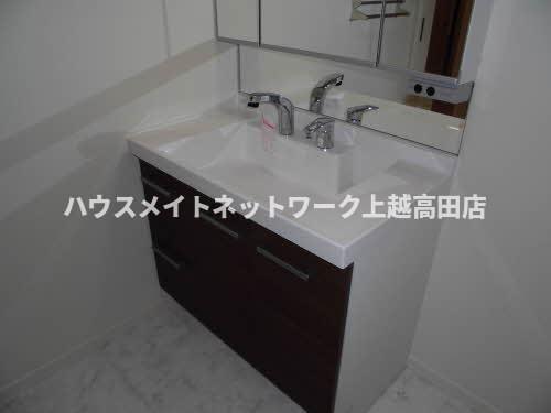 洗面設備　シャワー洗面