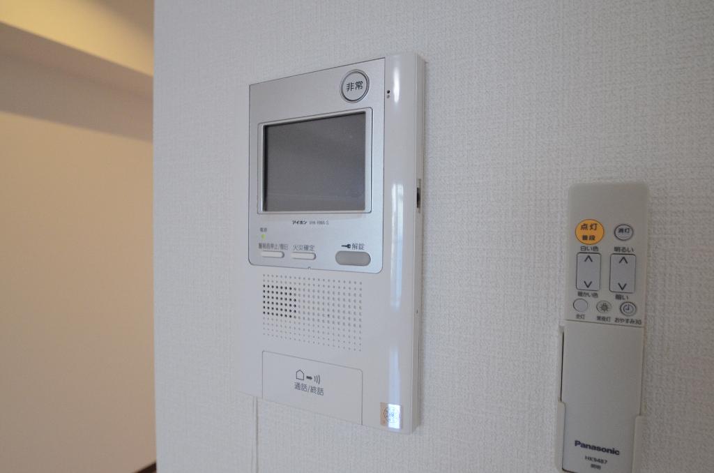 セキュリティ　カメラ付インターホン