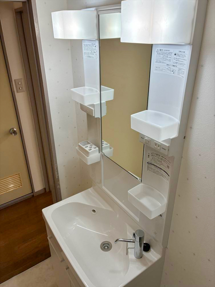 洗面設備　※洗面台交換済