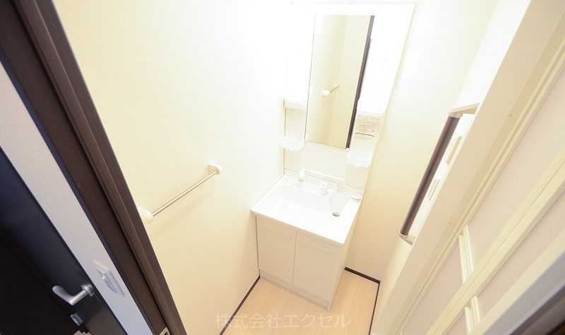 洗面設備　同等タイプのイメージ写真です。