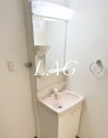 洗面設備　洗面台です。