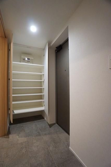 玄関　毎日通る玄関はこちらです