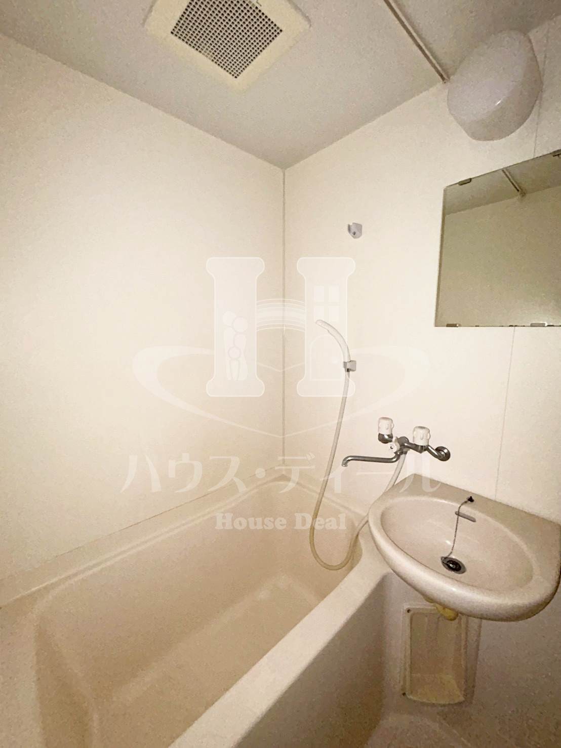 バス・シャワールーム　お風呂で日々の疲れを落としましょう