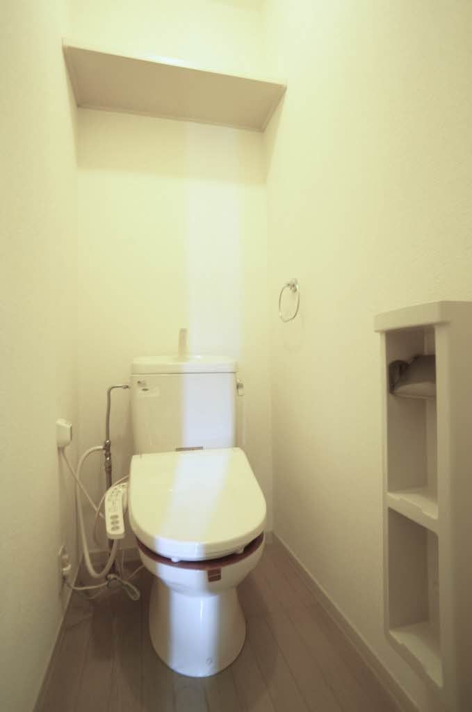 トイレ　トイレ