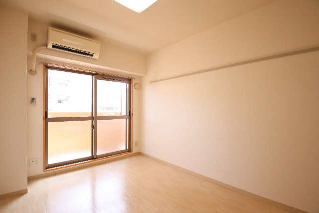 居室・リビング　※他の号室の参考写真です※