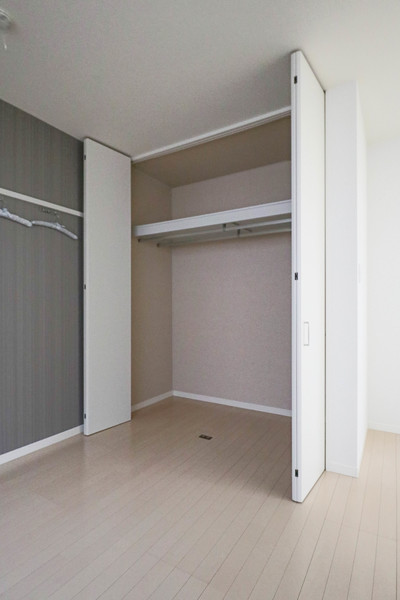 収納　同じ建物の別なお部屋