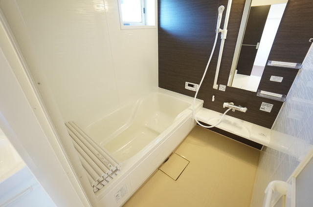 バス・シャワールーム　浴室