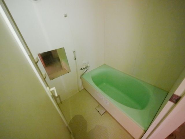 バス・シャワールーム　★広めのバスルーム★