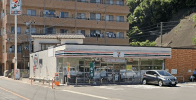 コンビニ　セブンイレブン佐世保大和町店（コンビニ）まで722m