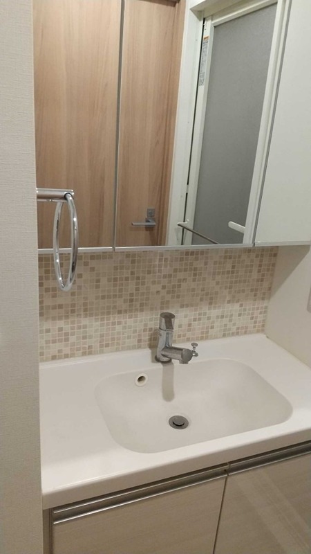 洗面設備　同仕様写真含む