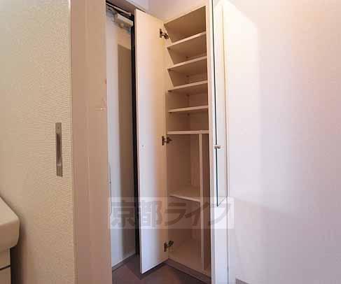 収納　シューズボックスです。