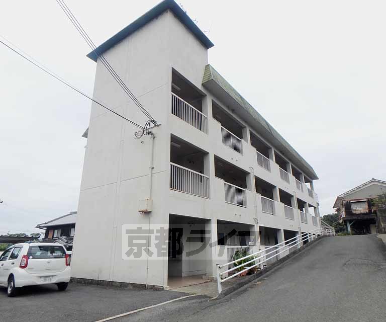 建物外観　ｅｏ光対応済です。