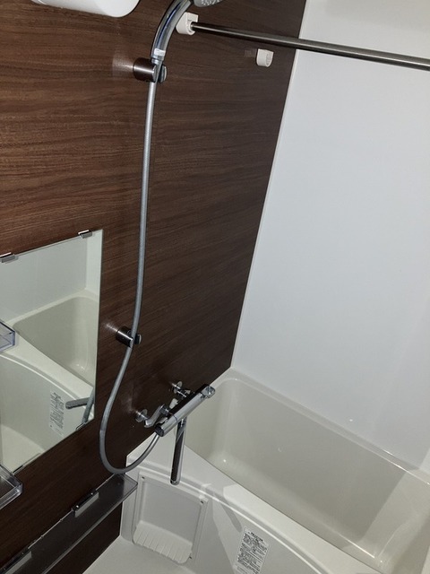 バス・シャワールーム　バスルーム