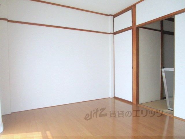 居室・リビング　洋室