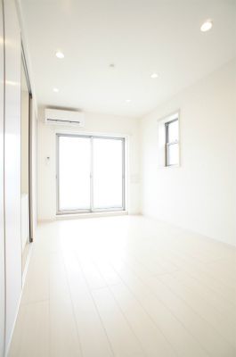 居室・リビング　使いやすい居間です