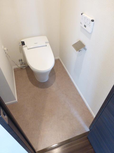 トイレ　トイレ